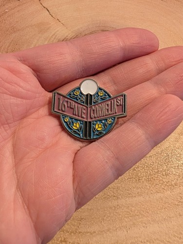 Taylor swift hard enamel - hard, pin