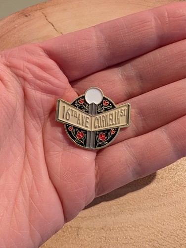 Taylor swift hard - enamel, pin